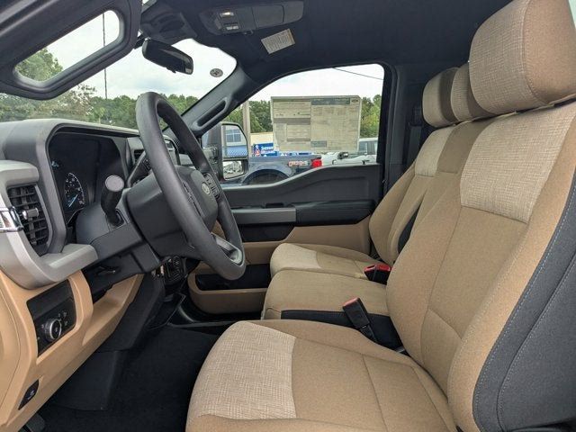 2025 Ford Super Duty F-250 SRW Regular Cab Pickup - 22920618 - 13