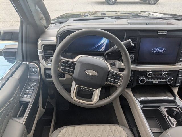 2025 Ford Super Duty F-350 DRW 4D Crew Cab - 22907733 - 14