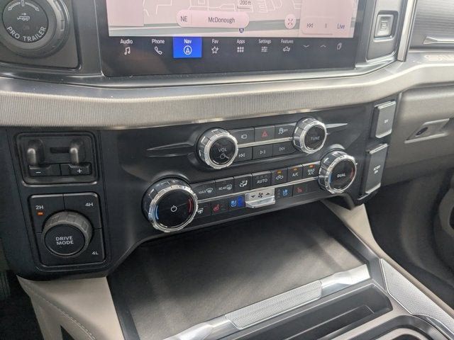 2025 Ford Super Duty F-350 DRW 4D Crew Cab - 22907733 - 24