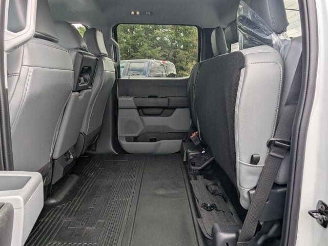 2025 Ford Super Duty F-350 DRW Crew Cab Pickup - 22916136 - 12