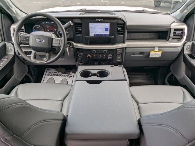 2025 Ford Super Duty F-350 DRW Crew Cab Pickup - 22916136 - 13