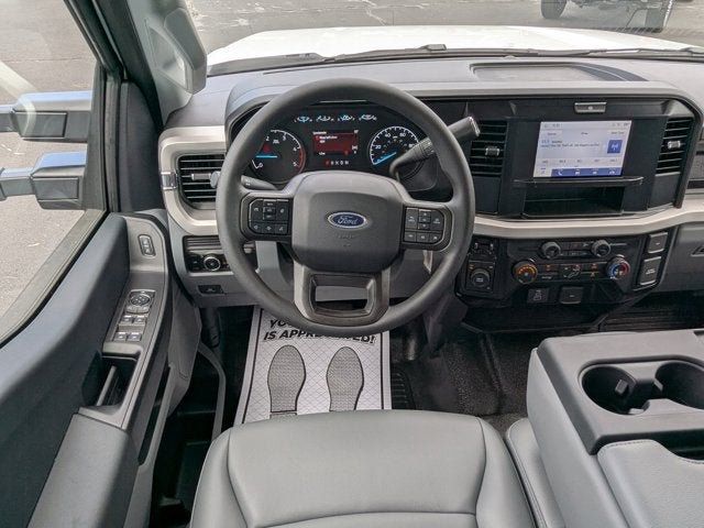 2025 Ford Super Duty F-350 DRW Crew Cab Pickup - 22916136 - 14