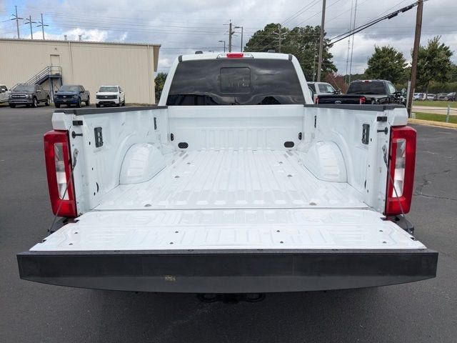 2025 Ford Super Duty F-350 DRW Crew Cab Pickup - 22916136 - 5