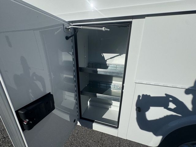 2025 Ford Transit Cutaway Base - 22929514 - 24