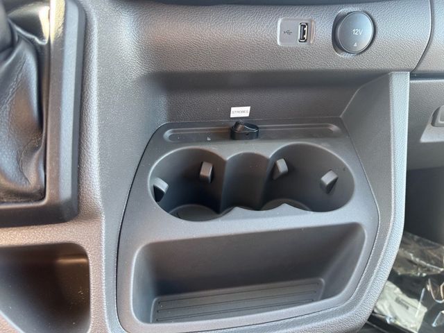 2025 Ford Transit Cutaway Base - 22929514 - 38