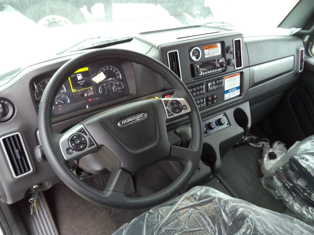 2025 Freightliner Business Class M2 106 22ft Jerrdan Rollback Tow Truck 22srr6t-w-lp - 22786119 - 29