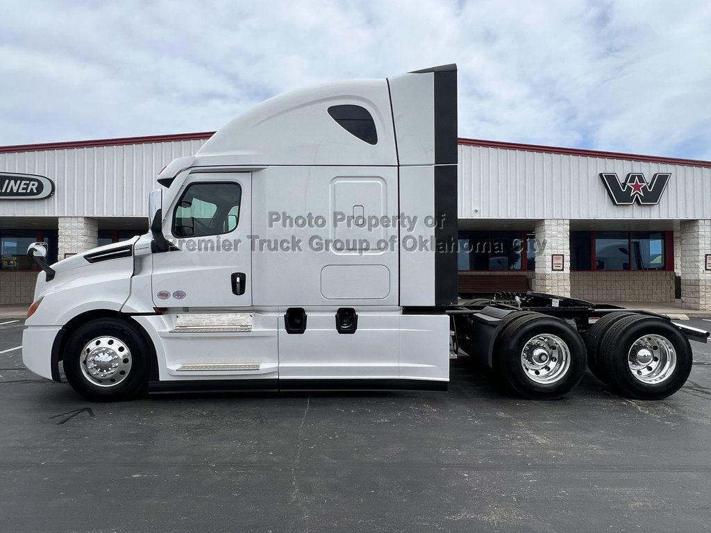 New 2025 FREIGHTLINER Cascadia PT126SLP For Sale Oklahoma City, OK VV5353