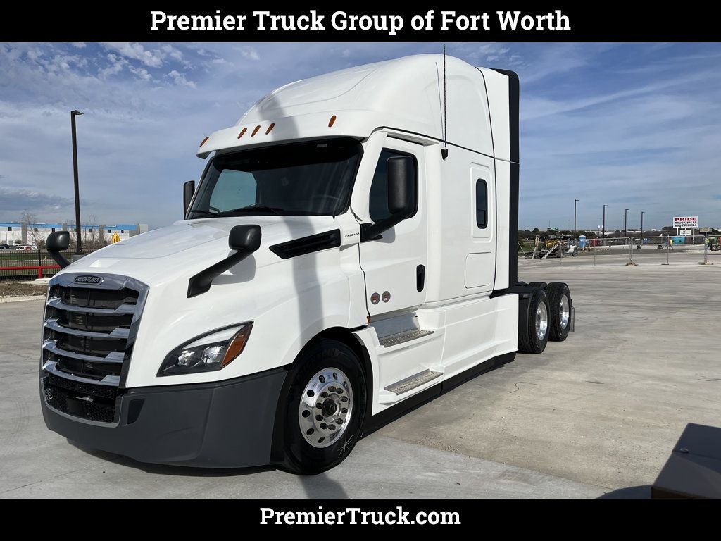 New 2025 FREIGHTLINER Cascadia PT126SLP For Sale Fort Worth, TX VR8357