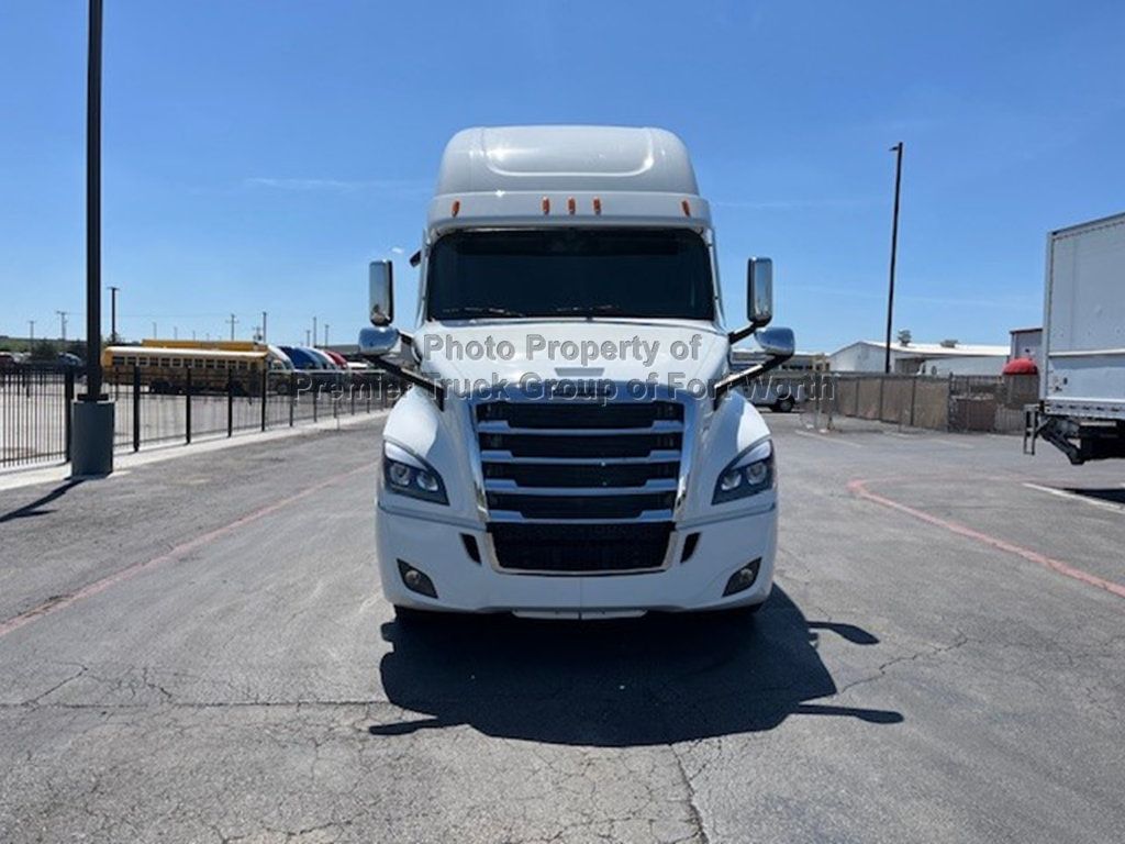 New 2025 FREIGHTLINER Cascadia PT126SLP For Sale Fort Worth, TX VP8446