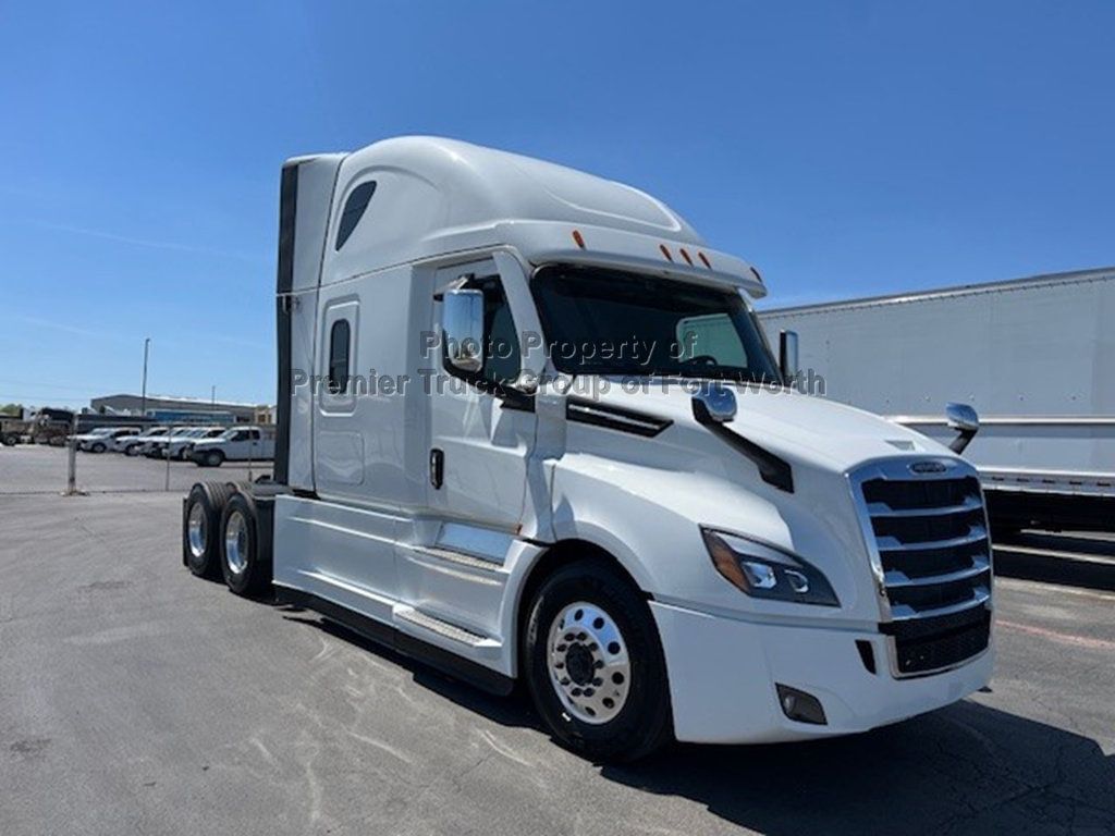 New 2025 FREIGHTLINER Cascadia PT126SLP For Sale Fort Worth, TX VP8446