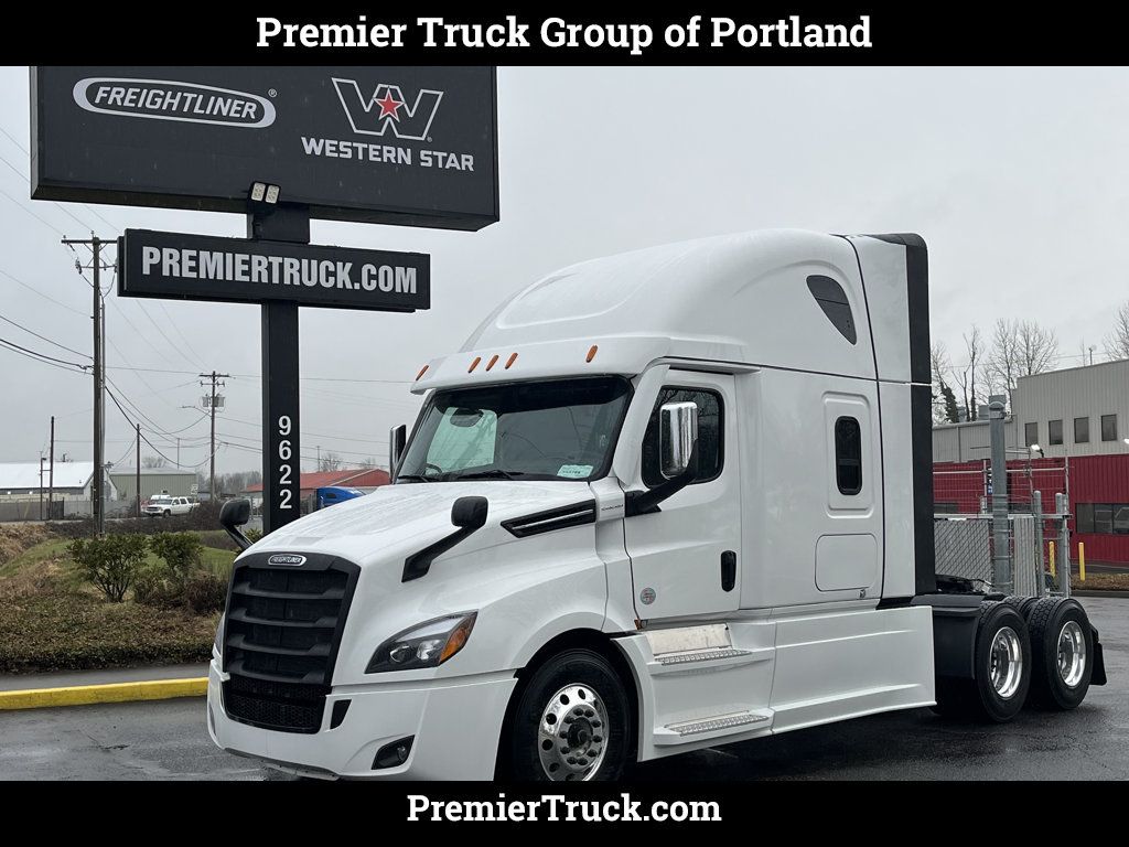 New 2025 FREIGHTLINER Cascadia PT126SLP For Sale Portland, OR VK9789