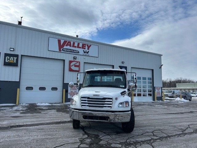 2025 Freightliner M2-106 2025 FREIGHTLINER M2 106 CAB CHASSIS - 22979629 - 1