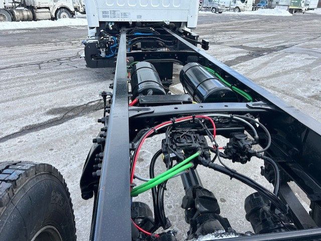 2025 Freightliner M2-106 2025 FREIGHTLINER M2 106 CAB CHASSIS - 22979629 - 5