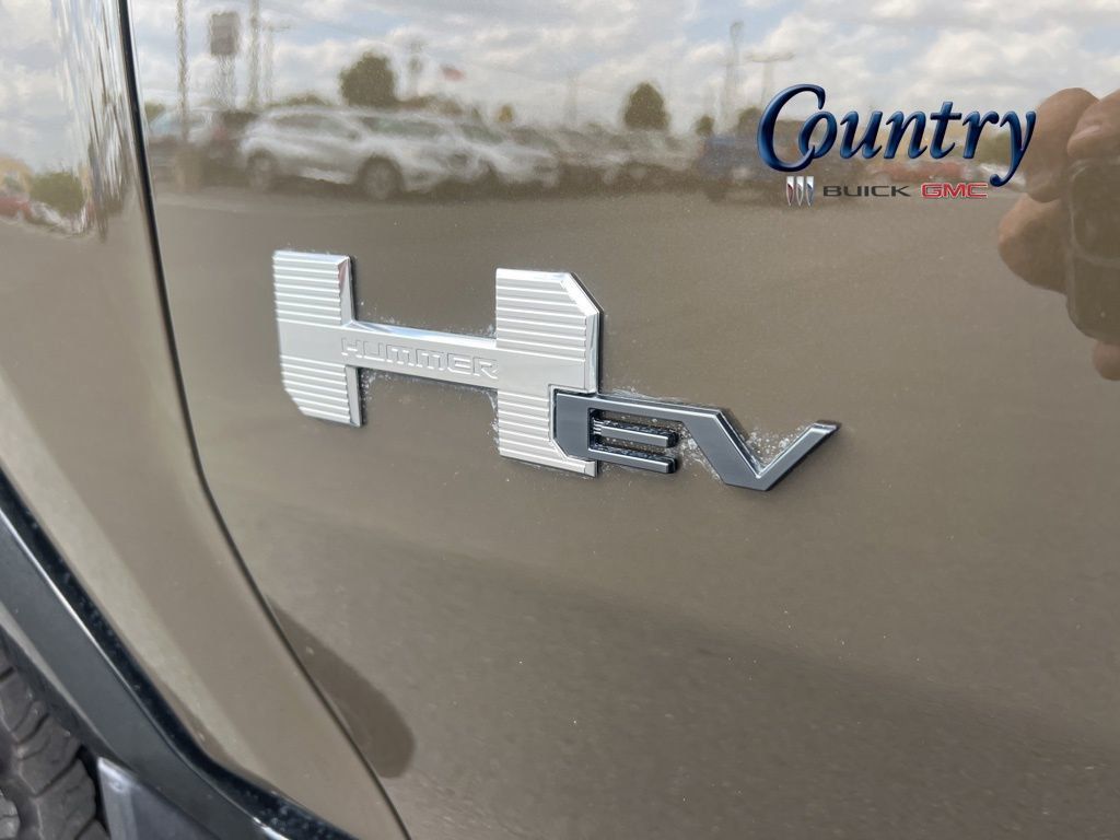 2025 GMC HUMMER EV SUV e4WD 4dr 3X - 22597399 - 13