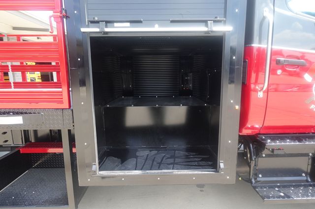 2025 HINO L6 (18ft Attenuator) - 22909907 - 11