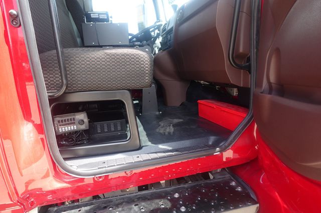 2025 HINO L6 (18ft Attenuator) - 22909907 - 48