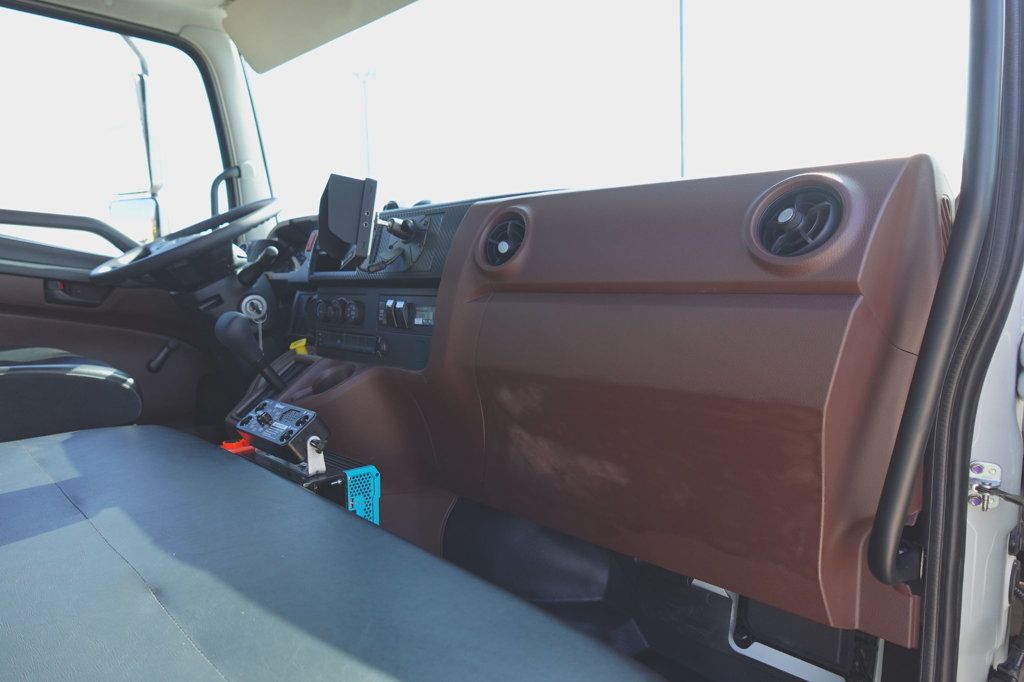 2025 HINO L6 (18ft Flatbed Truck-Mounted Attenuator) - 22892891 - 34