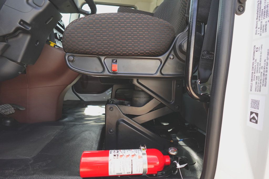 2025 HINO L6 (26ft Box w/ ICC Bumper) - 22699999 - 21