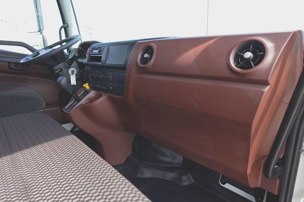 2025 HINO L6 (26ft Box w/ ICC Bumper) - 22699999 - 35