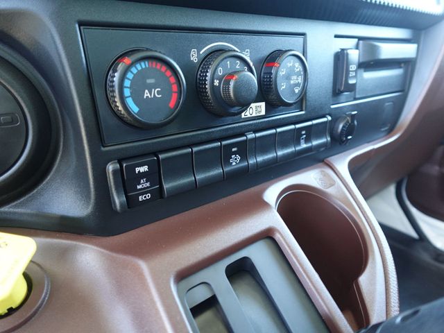 2025 HINO L6 (26ft Box with Lift Gate) - 22803491 - 58