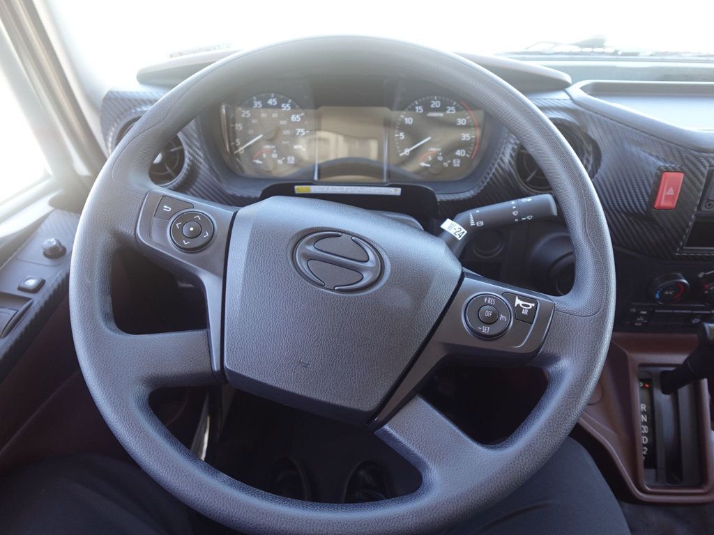 2025 HINO L6 (26ft Box with Lift Gate) - 22803631 - 36