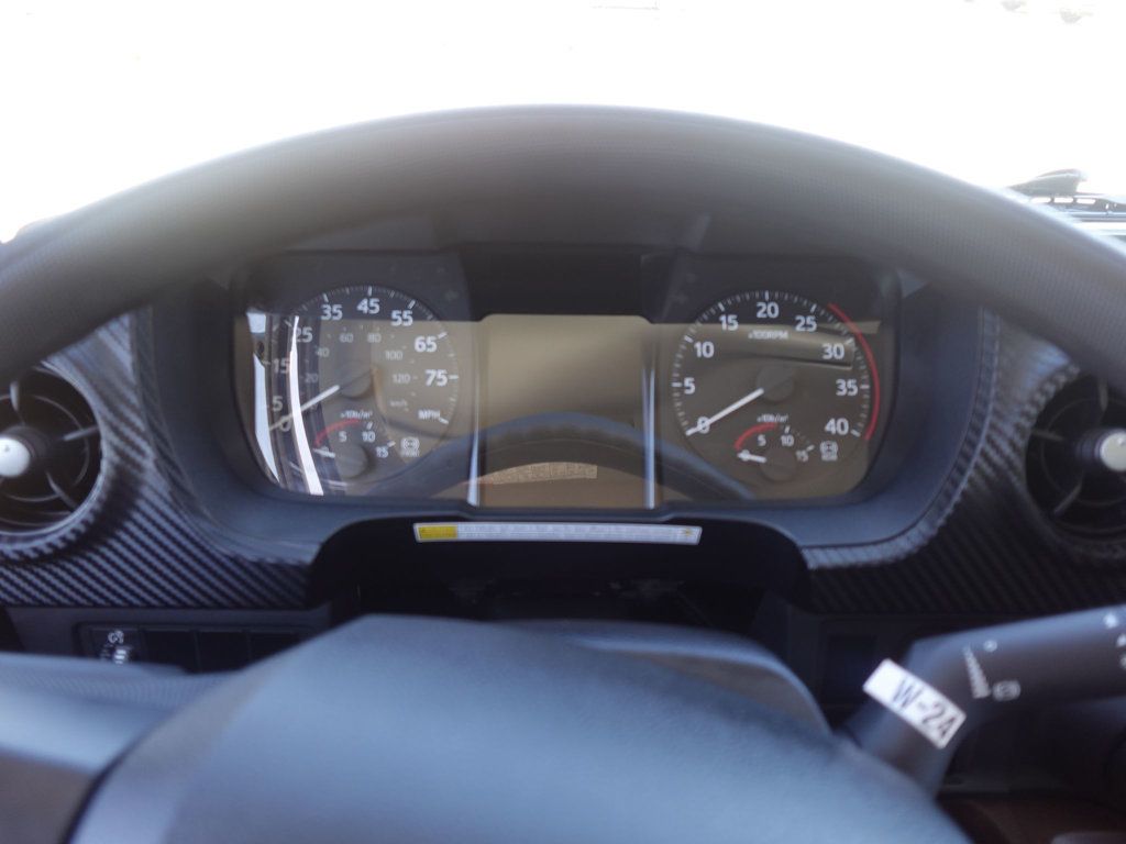 2025 HINO L6 (26ft Box with Lift Gate) - 22803631 - 37