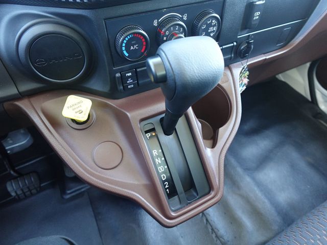 2025 HINO L6 (26ft Box with Lift Gate) - 22803631 - 44