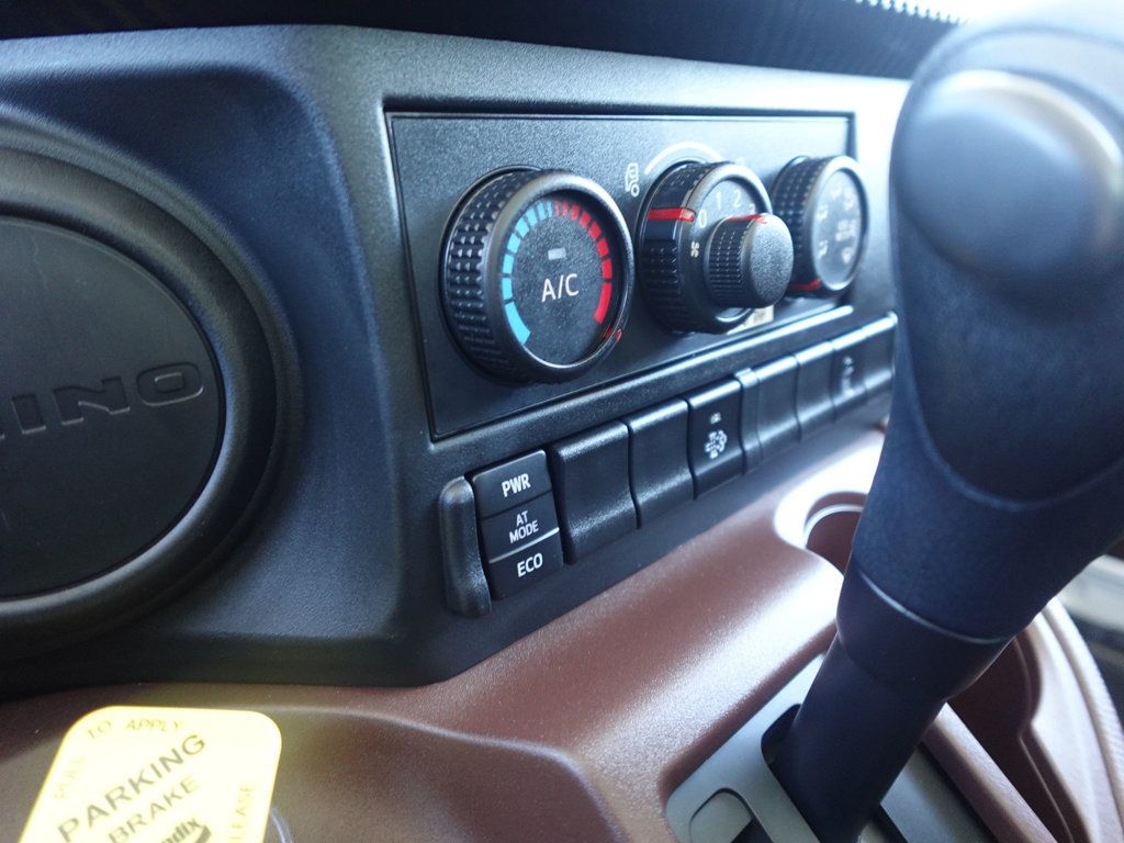 2025 HINO L6 (26ft Box with Lift Gate) - 22803631 - 47