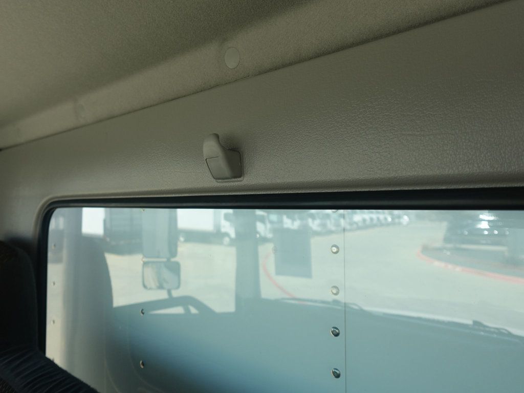 2025 HINO L6 (26ft Box with Lift Gate) - 22803631 - 57
