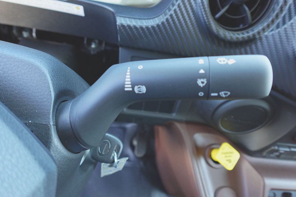 2025 HINO L6 (26ft Box w/ Lift Gate) - 22678822 - 29