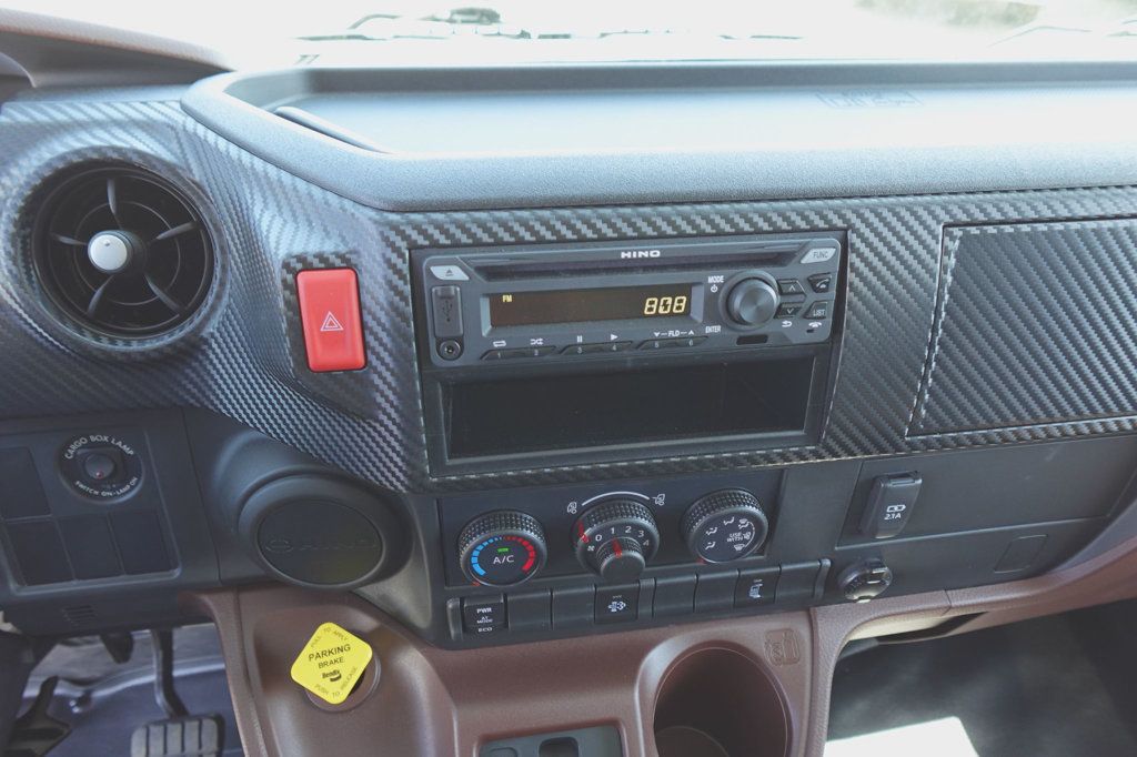 2025 HINO L6 (26ft Box w/ Lift Gate) - 22678822 - 33