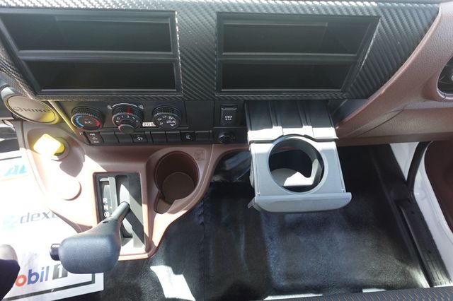 2025 HINO L6 (26ft Box w/ Lift Gate) - 22824717 - 31