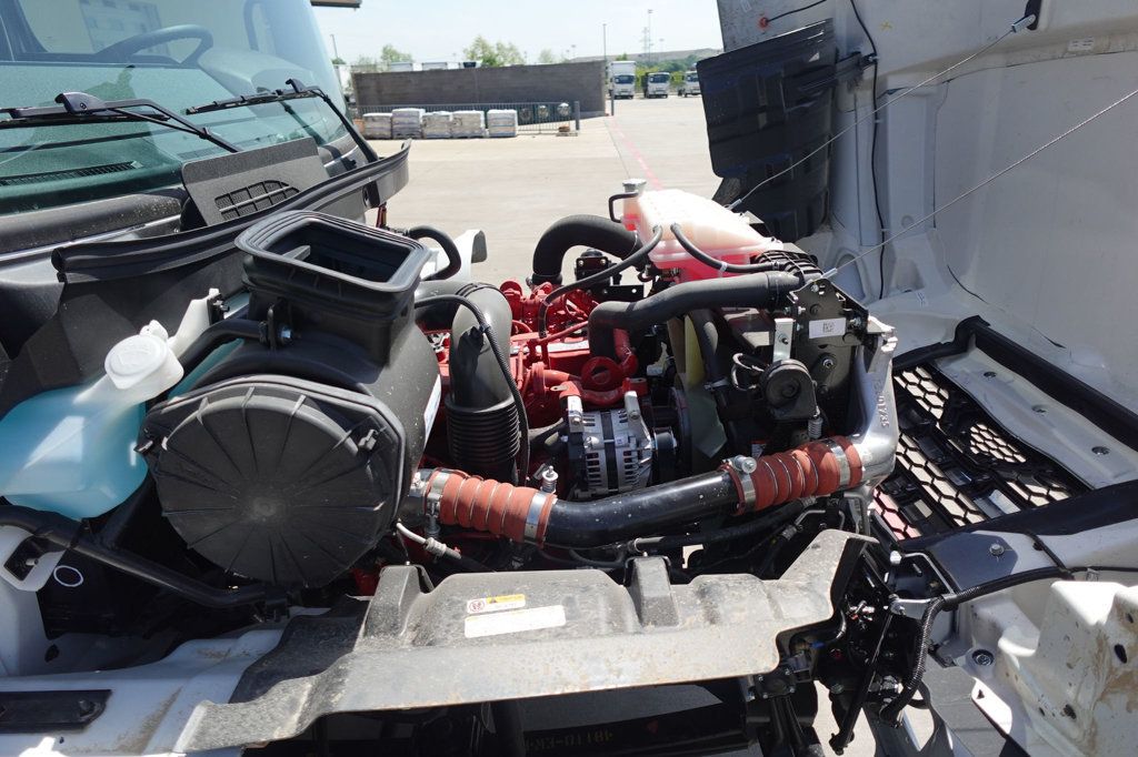 2025 HINO L6 (26ft Box w/ Lift Gate) - 22824717 - 39