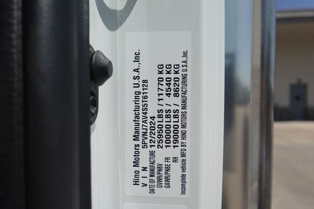 2025 HINO L6 (26ft Box w/ Lift Gate) - 22824717 - 42