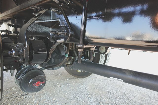 2025 HINO L6 (26ft Stake bed w/ Lift Gate) - 22638328 - 16