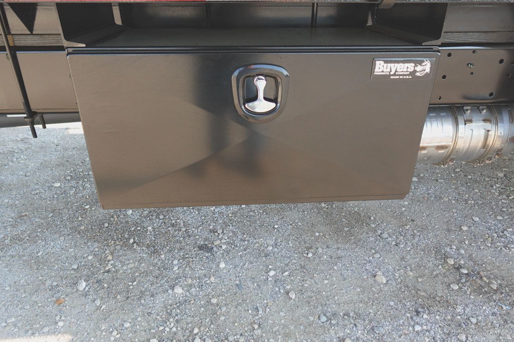 2025 HINO L6 (26ft Stake bed w/ Lift Gate) - 22638328 - 18