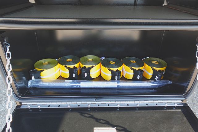 2025 HINO L6 (26ft Stake bed w/ Lift Gate) - 22638328 - 19