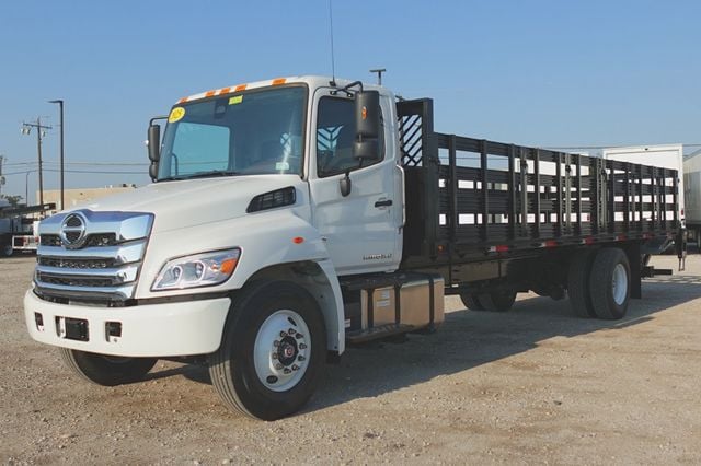 2025 HINO L6 (26ft Stake bed w/ Lift Gate) - 22638328 - 2