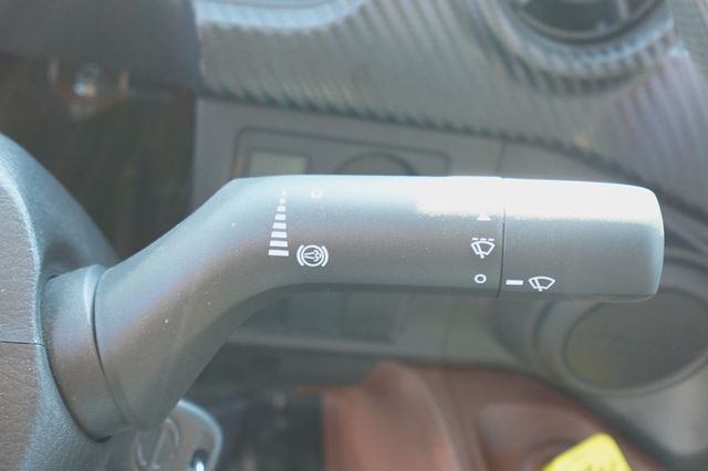 2025 HINO L6 (26ft Stake bed w/ Lift Gate) - 22638328 - 34