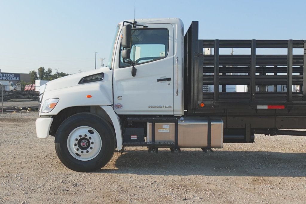 2025 HINO L6 (26ft Stake bed w/ Lift Gate) - 22638328 - 5