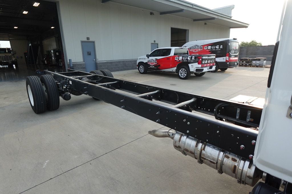 2025 HINO L6 (Cab & Chassis) - 22803631 - 9