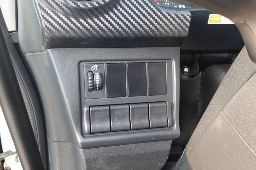 2025 HINO L6 (Cab & Chassis) - 22803631 - 28