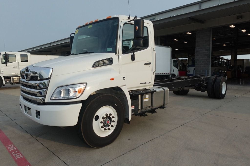 2025 HINO L6 (Cab & Chassis) - 22803631 - 2