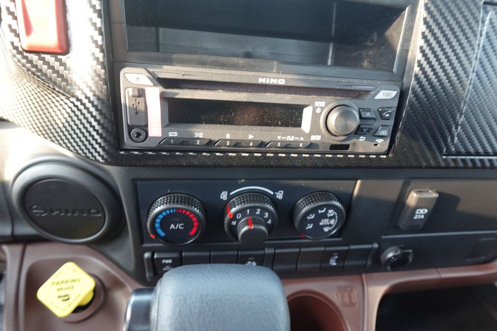 2025 HINO L6 (Cab & Chassis) - 22803631 - 32