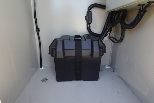 2025 HINO L6 (Service Body with Crane) - 22989299 - 23