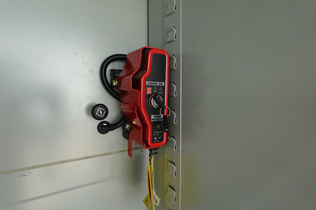 2025 HINO L6 (Service Body with Crane) - 22989299 - 45