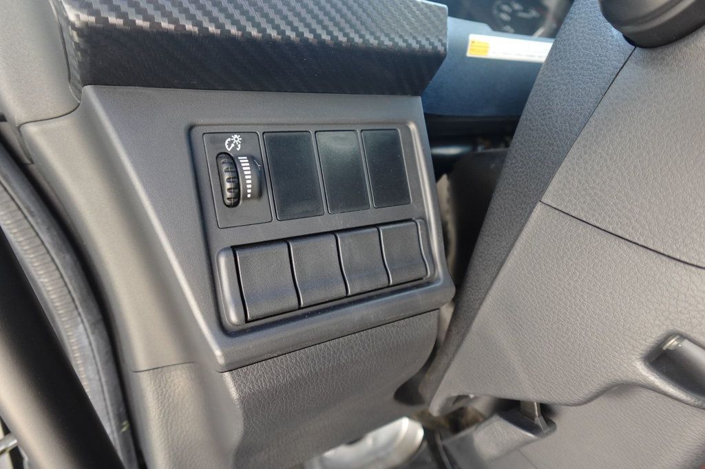 2025 HINO L6 (Service Body with Crane) - 22989299 - 61