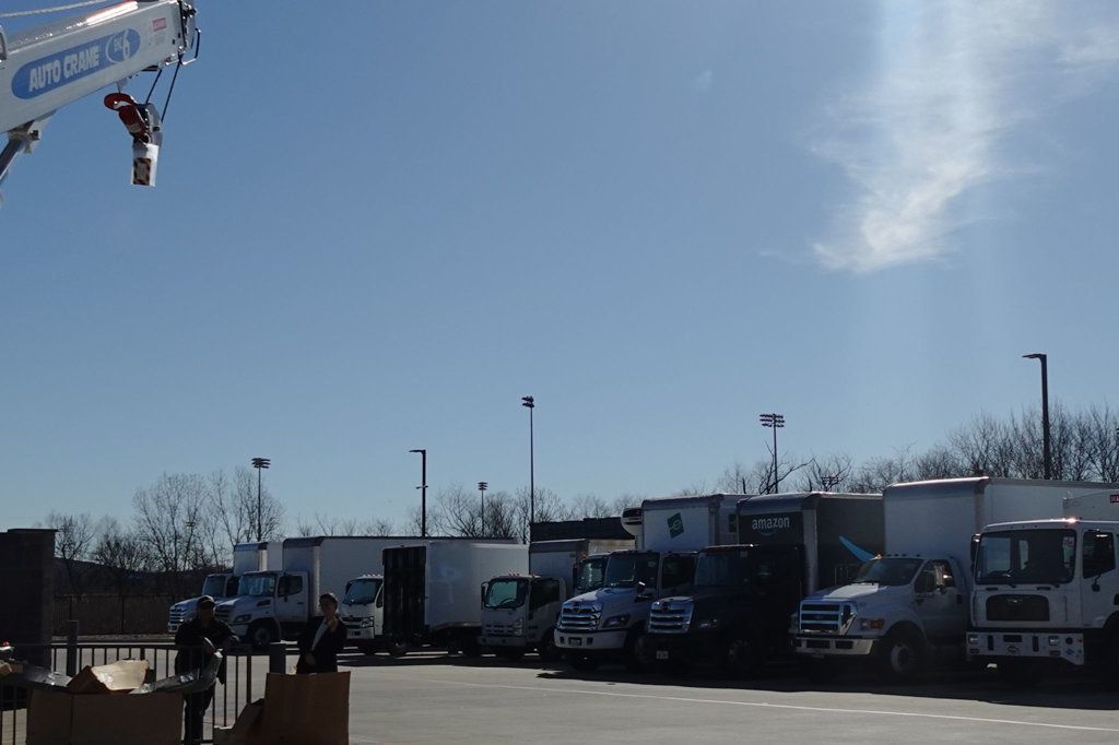 2025 HINO L6 (Service Body with Crane) - 22989299 - 6