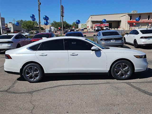 2025 Honda Accord Hybrid EX-L Sedan - 22926945 - 4
