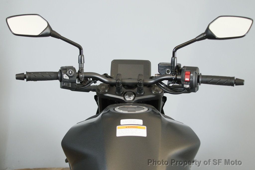 2025 Honda CB750 Hornet PRICE REDUCED! - 23009275 - 6